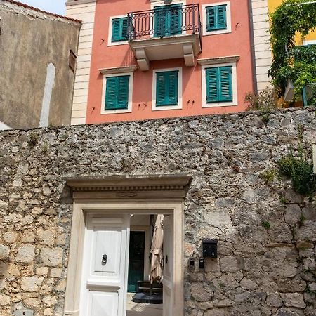 Apartment Coastal Villa Makarska Ngoại thất bức ảnh