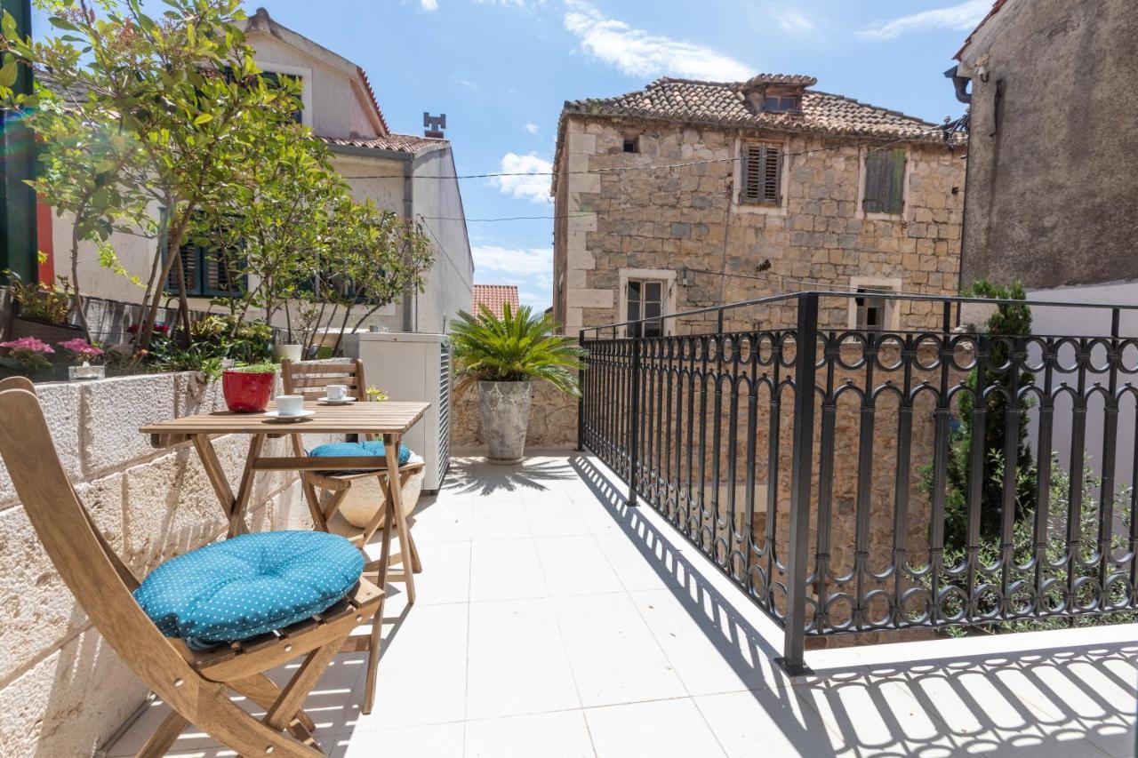 Apartment Coastal Villa Makarska Ngoại thất bức ảnh