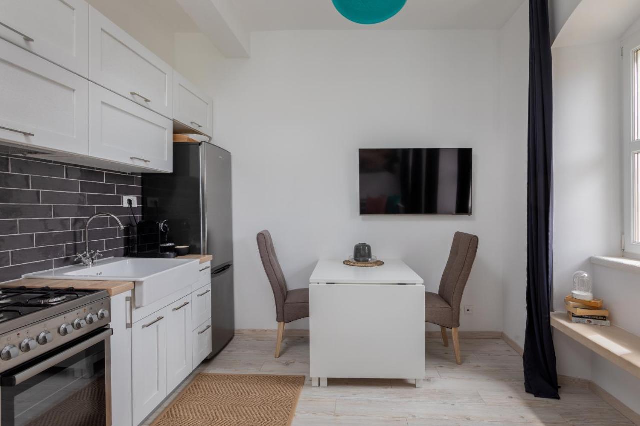 Apartment Coastal Villa Makarska Ngoại thất bức ảnh