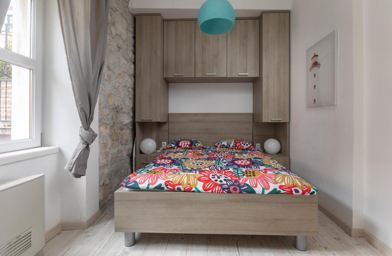 Apartment Coastal Villa Makarska Ngoại thất bức ảnh