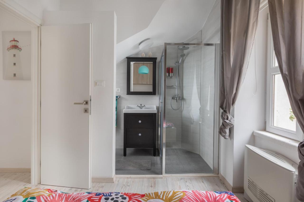 Apartment Coastal Villa Makarska Ngoại thất bức ảnh